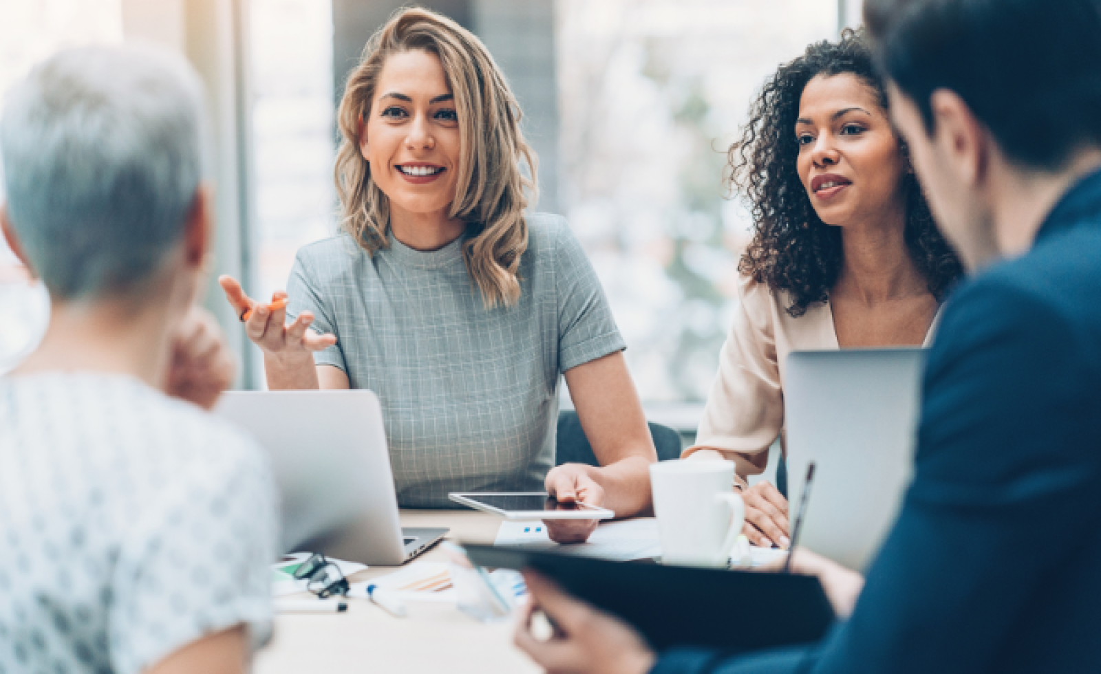 Management bienveillant et transversal : Quelles compétences développer en 2025